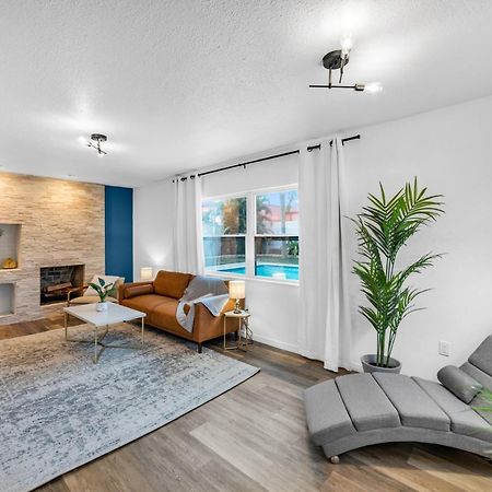 The Blue Villa - Luxury Clearwater By Bluebellaestate Largo Bagian luar foto