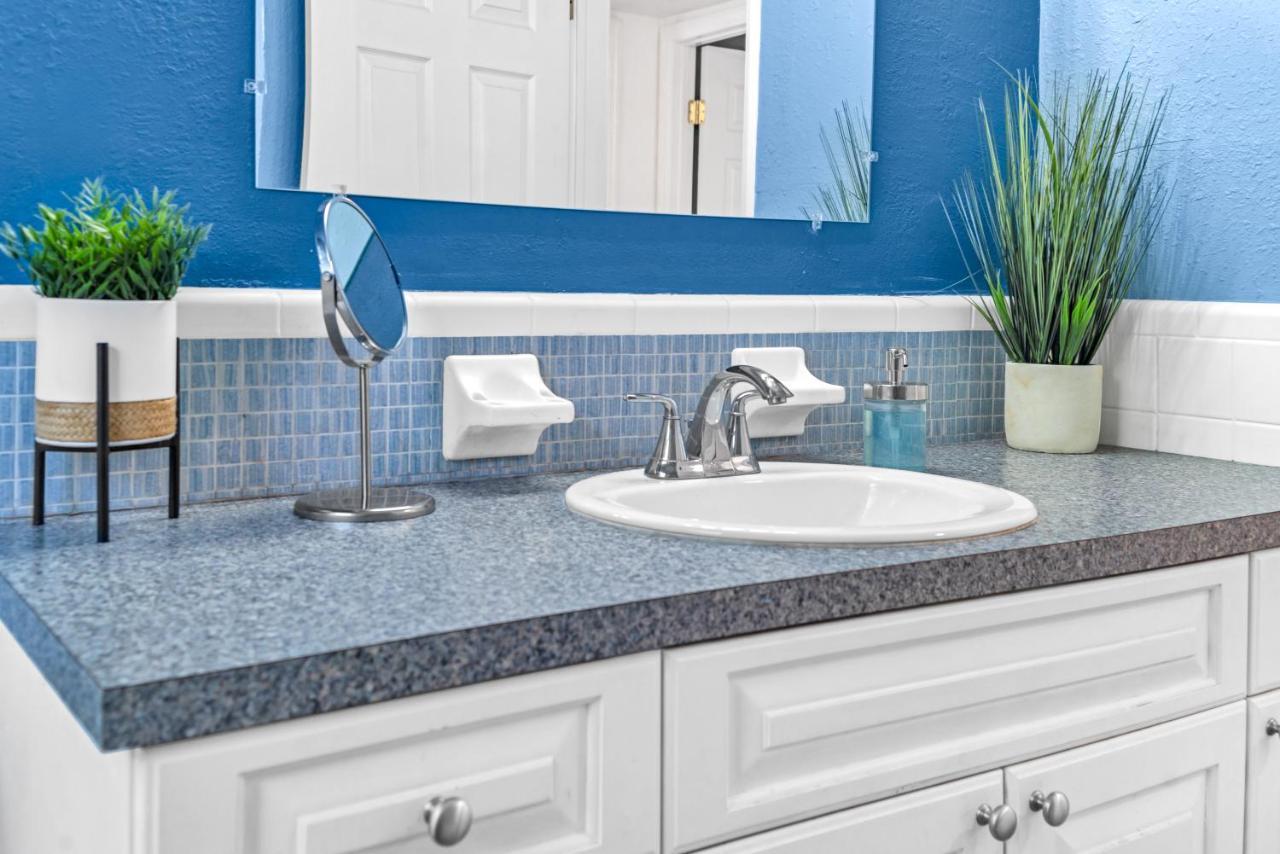 The Blue Villa - Luxury Clearwater By Bluebellaestate Largo Bagian luar foto